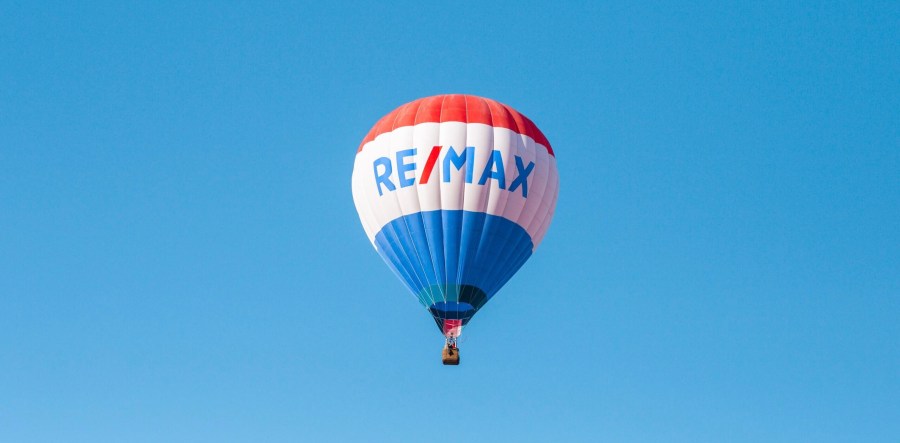 balloon_2 RE/MAX hot air balloon