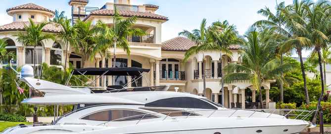 Luxury house