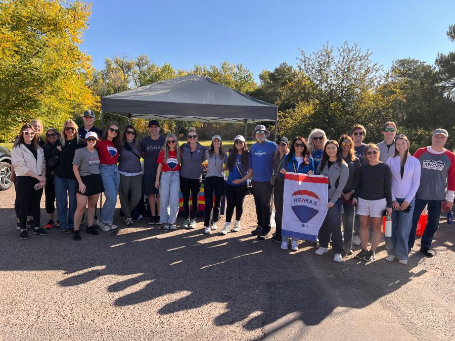 hq_park_cleanup Global RE/MAX Week 2024