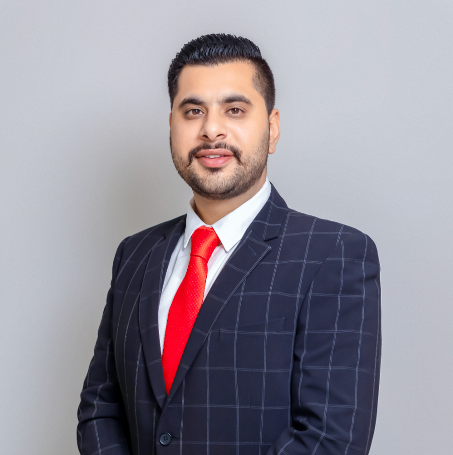 niket_headshot_2 Niket