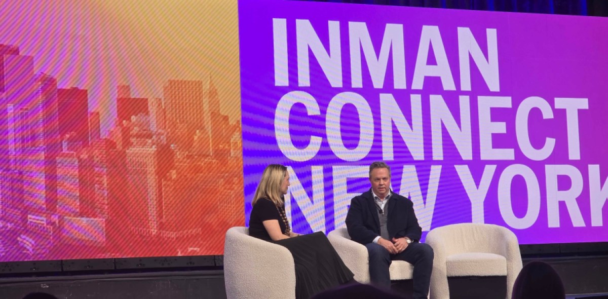 Erik Carlson onstage at Inman Connect New York in 2025