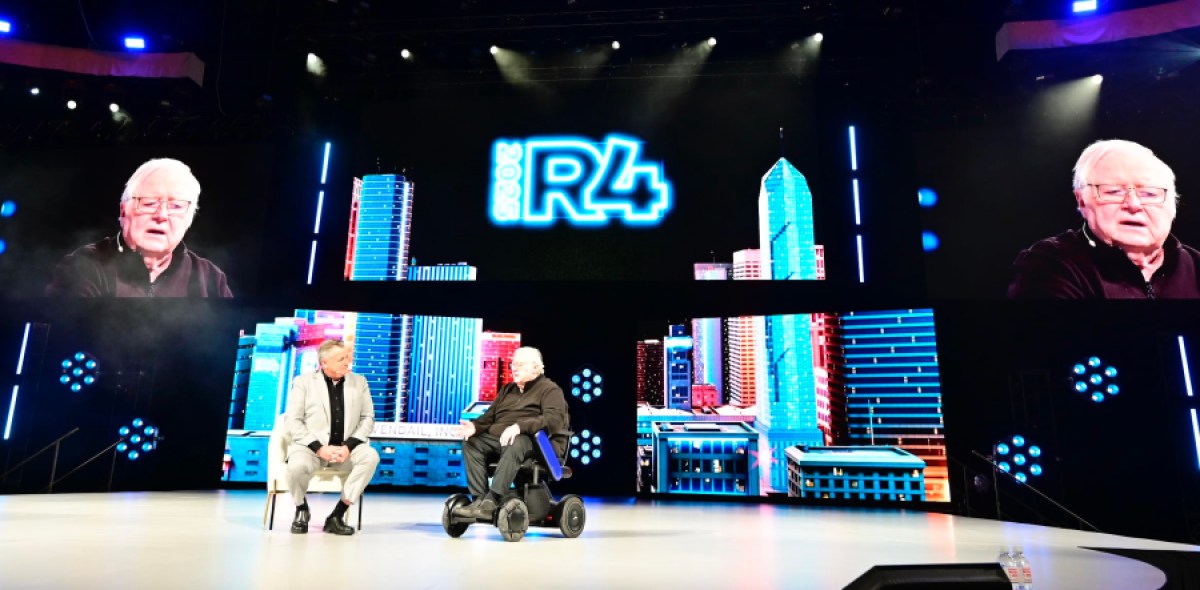 Dave Liniger onstage during the Opening General Session of the 2025 RE/MAX R4