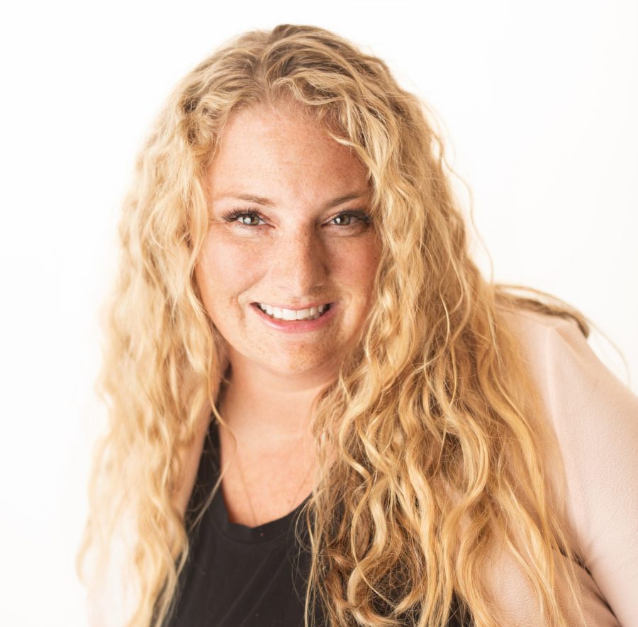 Haley_Larson_Headshot